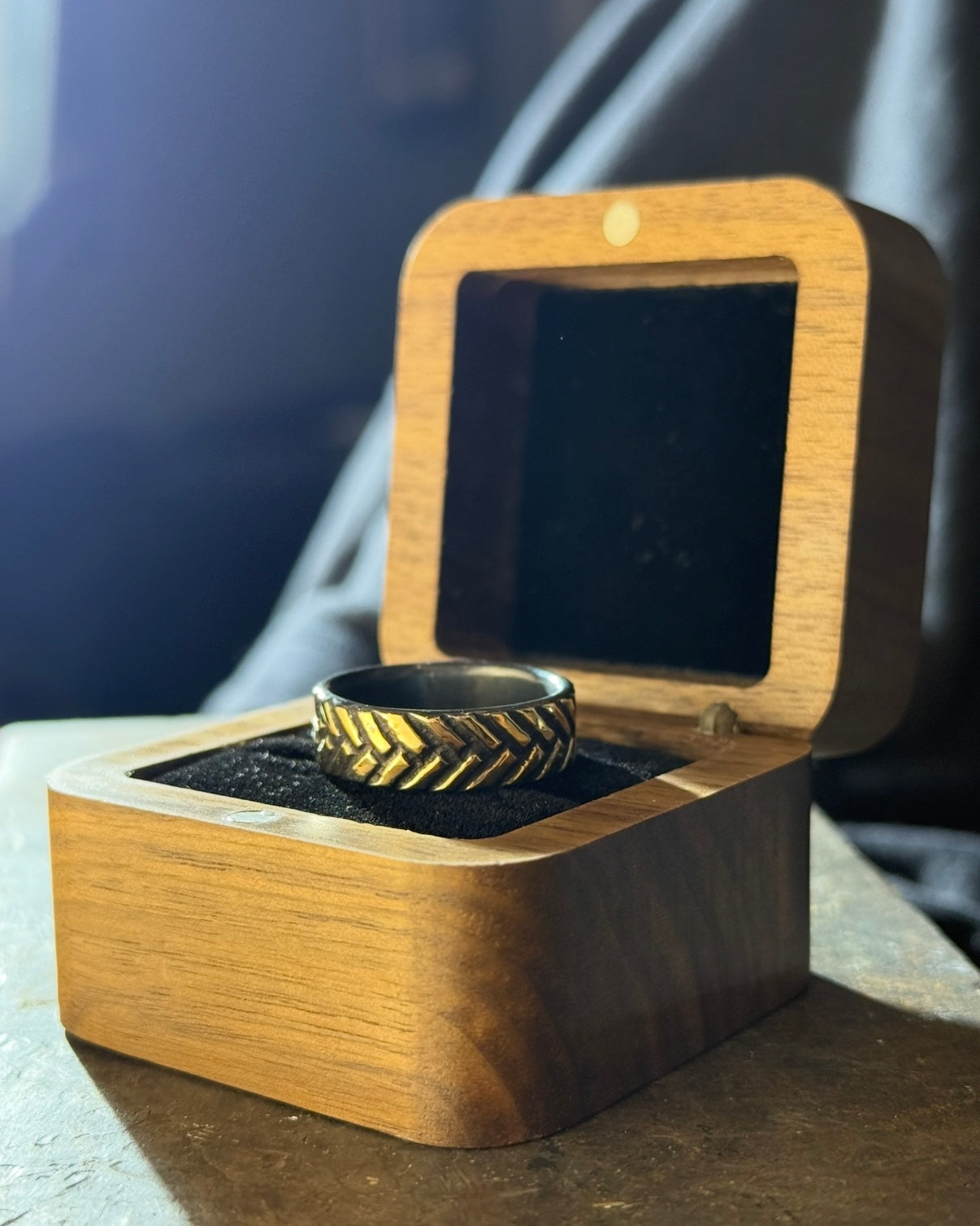 The Herringbone - 18k Gold
